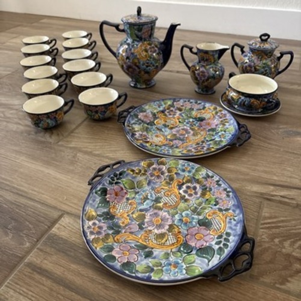 Rare Handpainted Tea Set‎ From Portugal Made By Sacavem Pottery Company
